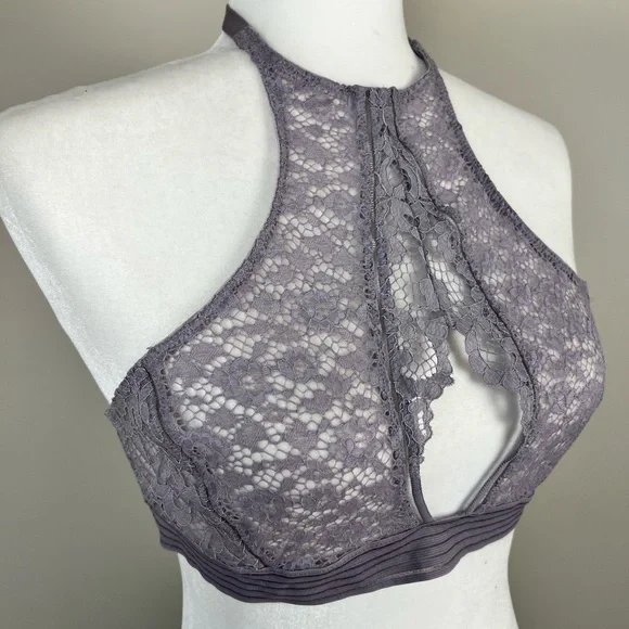 Victoria’s Secret Very Sexy Lace Halter Bralette - Picture 3 of 9